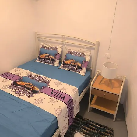 Fisfiri 1 * Serifos Town