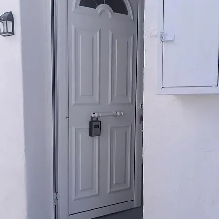 Fisfiri 1 * Serifos Town