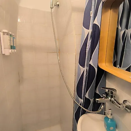 Feriehus Fisfiri 1 *