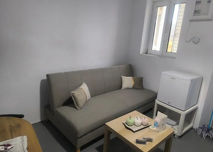 Fisfiri 1 Serifos Town