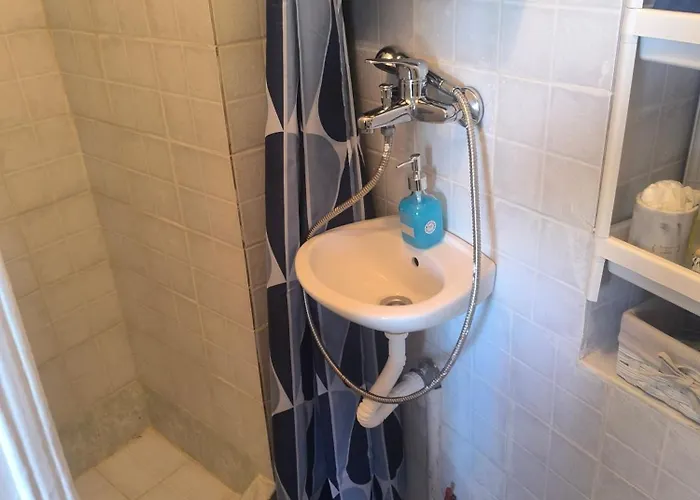 Fisfiri 1 Serifos Town